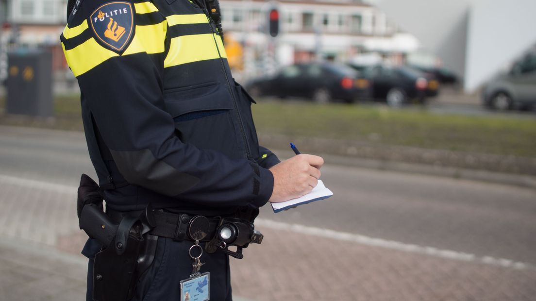 Man Voor Derde Keer Betrapt Op Rijden Zonder Geldig Rijbewijs Rijnmond