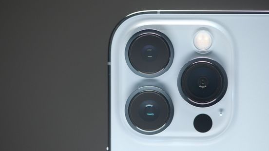 Celstraffen voor in scène gezette overval op bedrijfsbus met iPhones Home