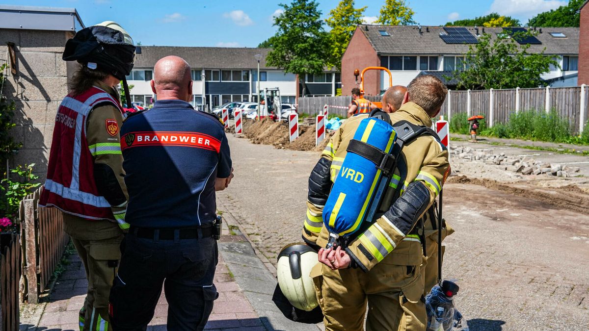 Hoofdgasleiding geraakt in Klazienaveen bij graafwerkzaamheden