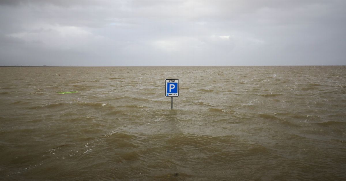 Eilanden vragen aandacht voor hoogwater, sluizen Harlingen niet bediend