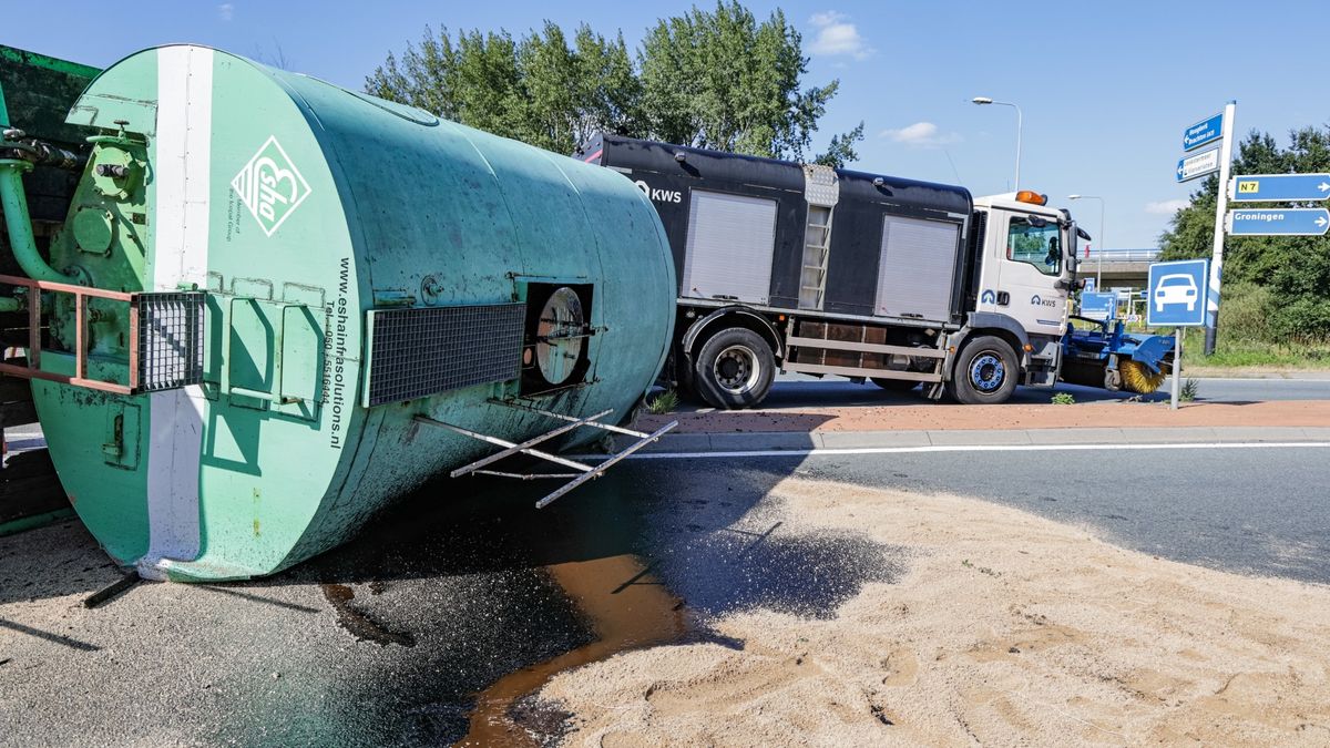 112-nieuws: Trailer met bitumen kantelt bij P+R Hoogkerk • Gewonde bij steekincident Ter Apel (updat
