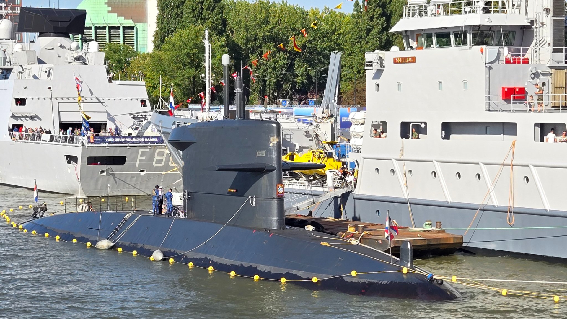 Een onderzeeër tijdens de Wereldhavendagen