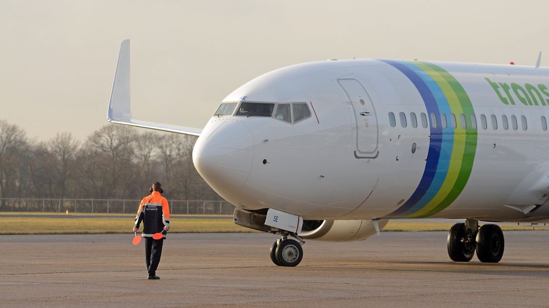 Een vliegtuig van Transavia (Rechten: archief RTV Drenthe)