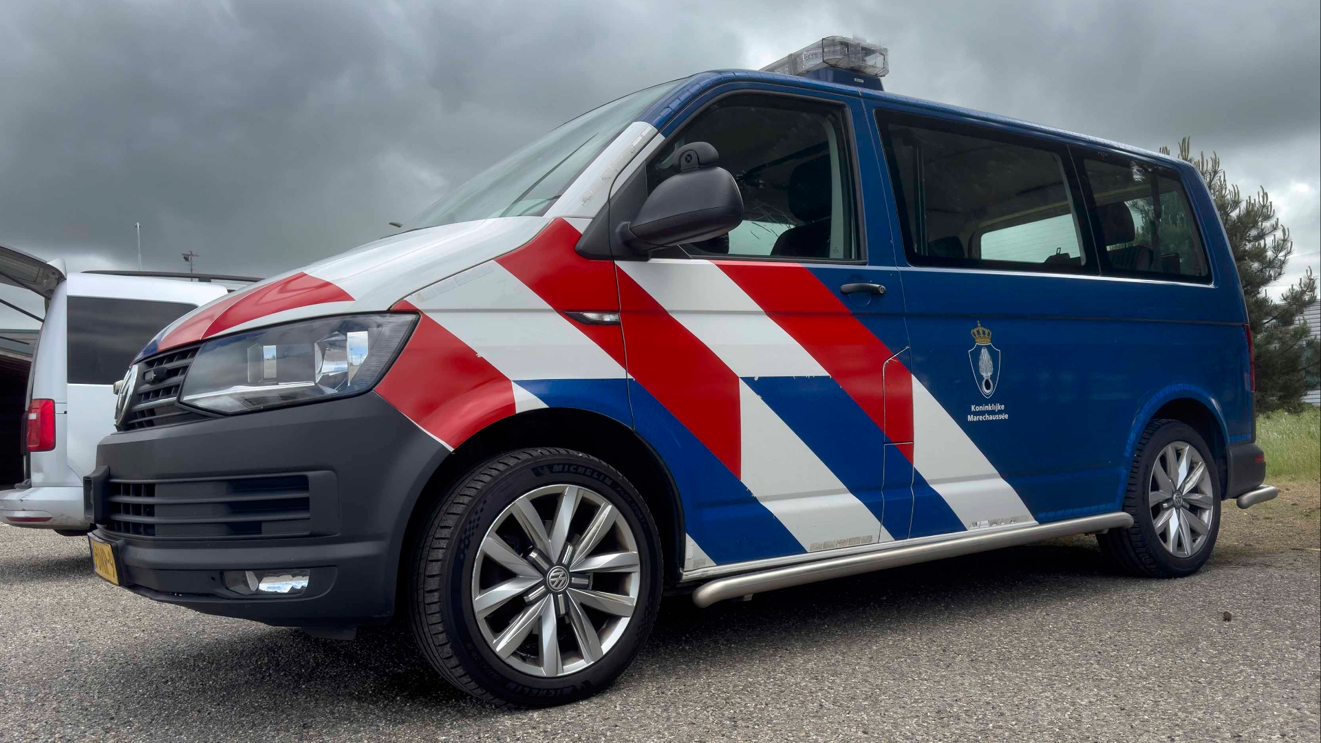 112-nieuws: Nep-klussers in Nietap • Chinese man met vals rijbewijs aangehouden bij grenscontrole