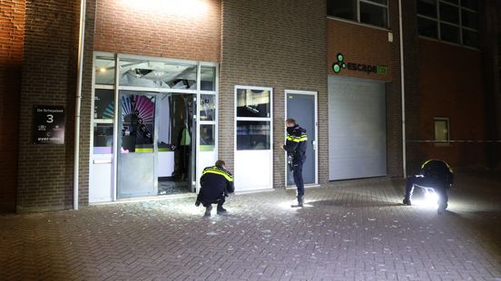 Jongen van 15 aangehouden na explosie, veel schade aan pand Home