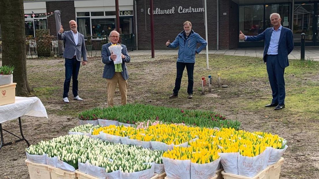 Ruim 2500 bossen tulpen voor Amerpoort.