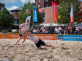 Beachvolleybal in hartje Assen: Sudosa-spelers genieten van unieke setting