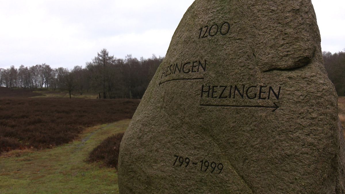 Steen maakt buurtschap Hezingen herkenbaar
