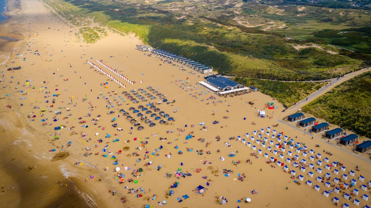 Strandpaviljoens en verenigingen moeten verhuizen vanwege stijgende zeespiegel