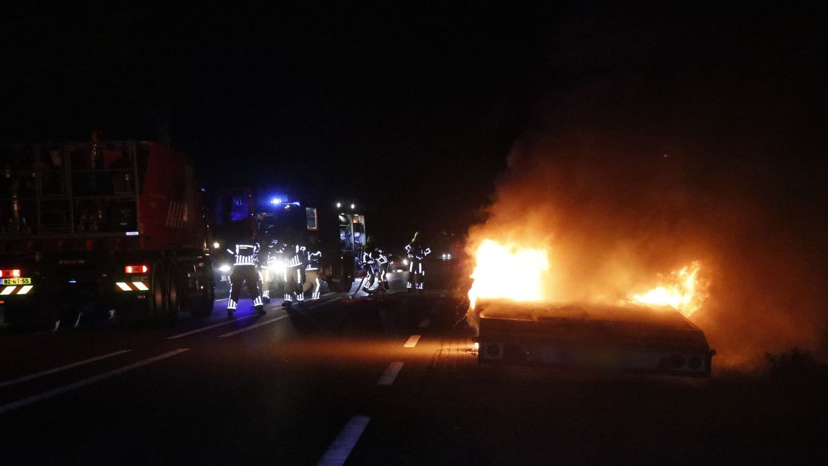 Trailer afgebrand in Milsbeek