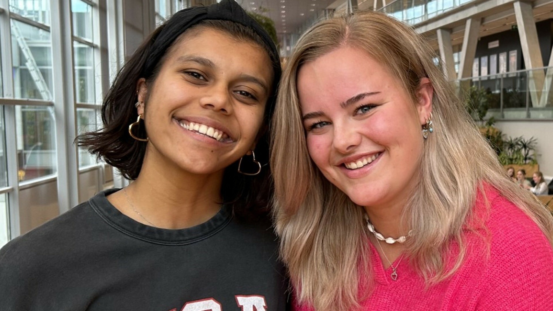 Tekort aan studenten voor belangrijke beroepen: met z'n tweeën in de klas