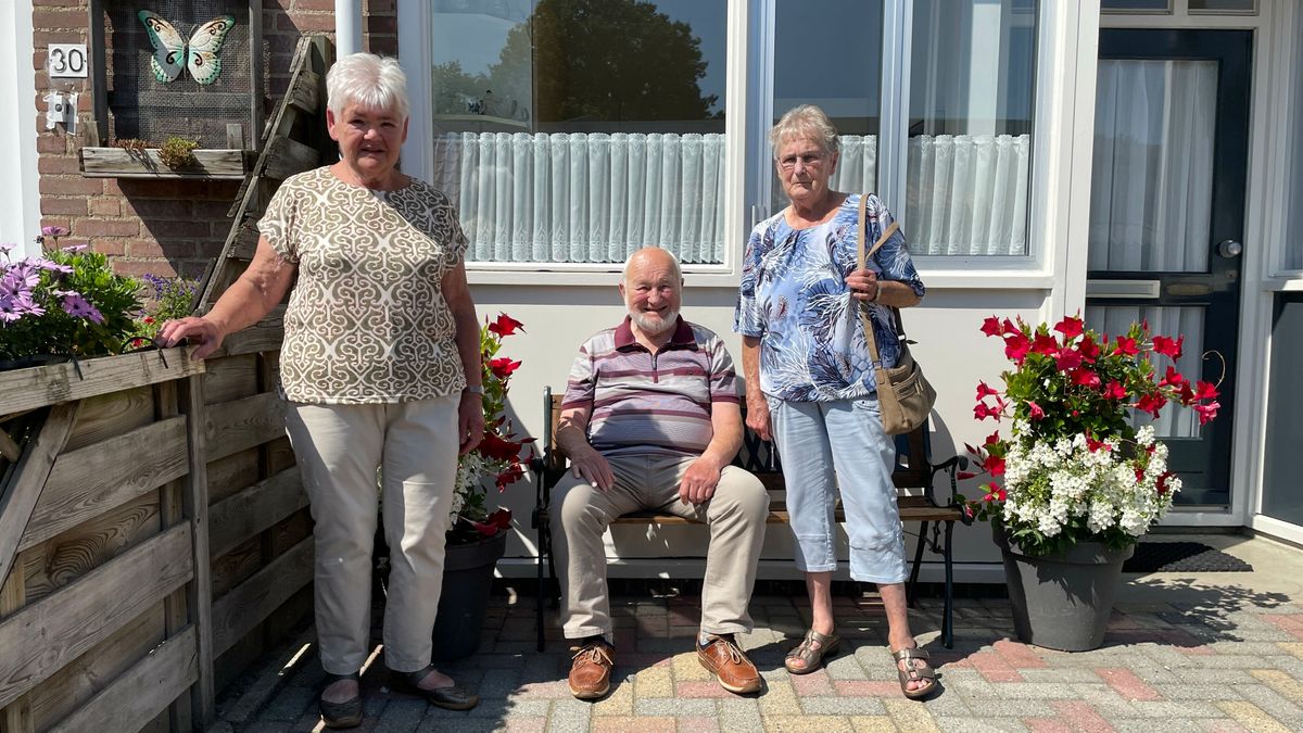 Dinie, Henk en Annet zijn al zestig jaar buren in Angelslo: 'We hebben alles met elkaar meegemaakt'
