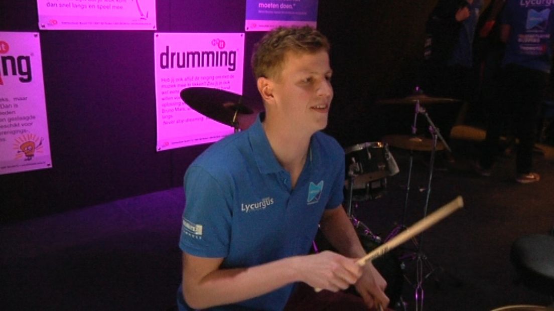 'Drummer' Auke van der Kamp nu in Nederlands volleybalteam