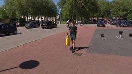 13-jarige Seth zamelt flessen in voor overleden dochter van zijn docent