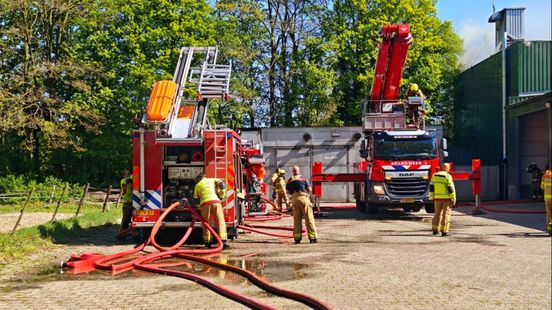 Grote uitslaande brand in leegstaand industriepand