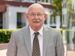 Klaas Smid stopt als burgemeester van Noordenveld