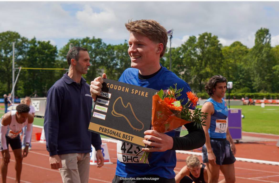 Ezra Boogaard (17) pakt opnieuw Zeeuws record, evenaart tijd van Nuytinck