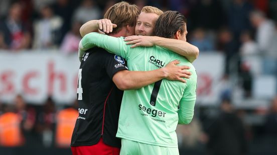 Feest op Woudestein: Excelsior blijft in eredivisie na gelijkspel tegen FC Volendam