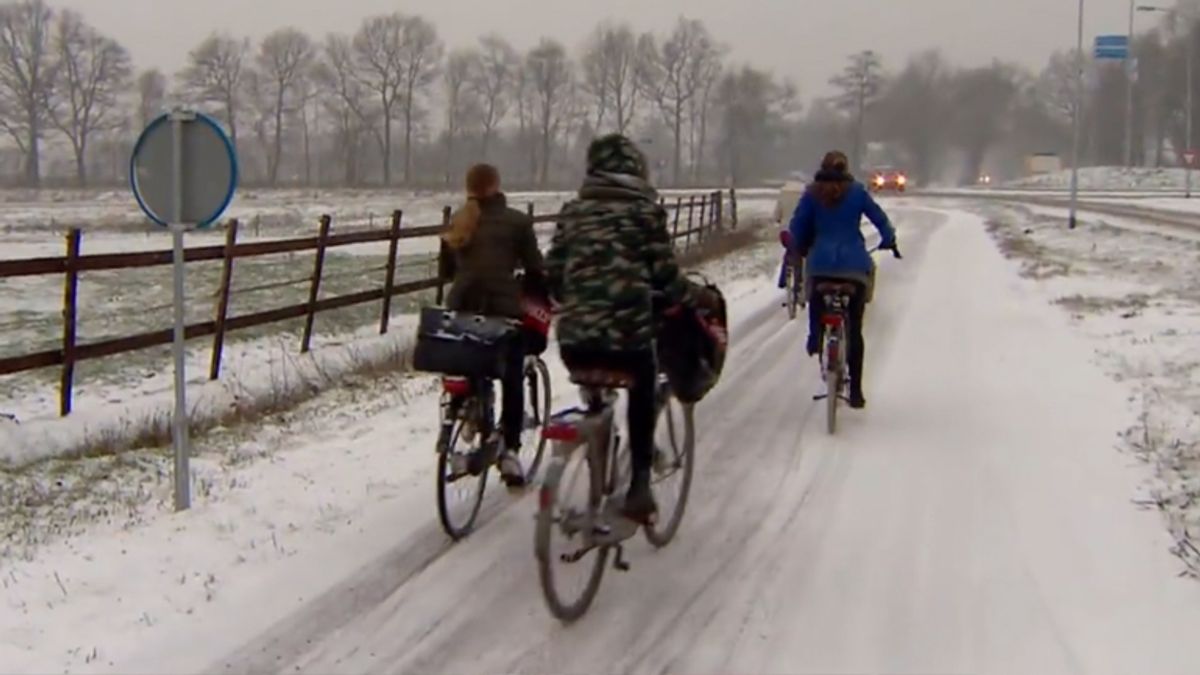 Middelbare scholen beginnen later vanwege extreem weer - RTV Drenthe