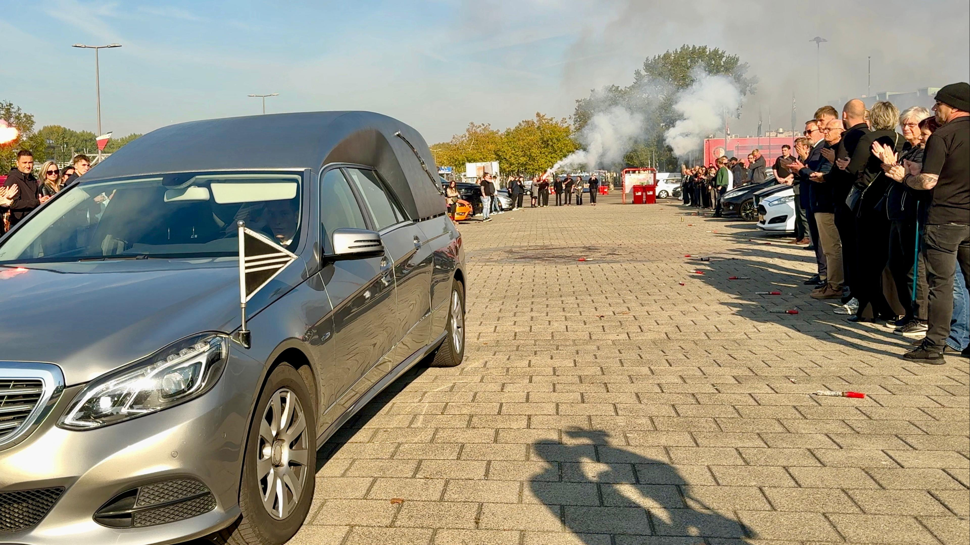 De Capelse man kwam om bij een bedrijfsongeval in de Botlek.