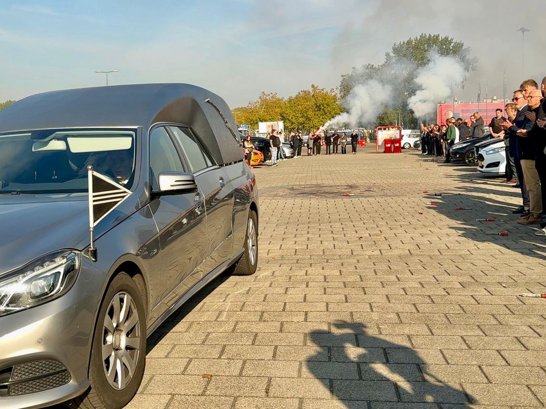 De Capelse man kwam om bij een bedrijfsongeval in de Botlek.