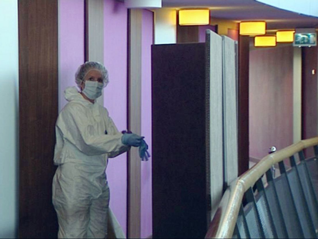 2010-Hotel12.cropresize.tmp.jpg