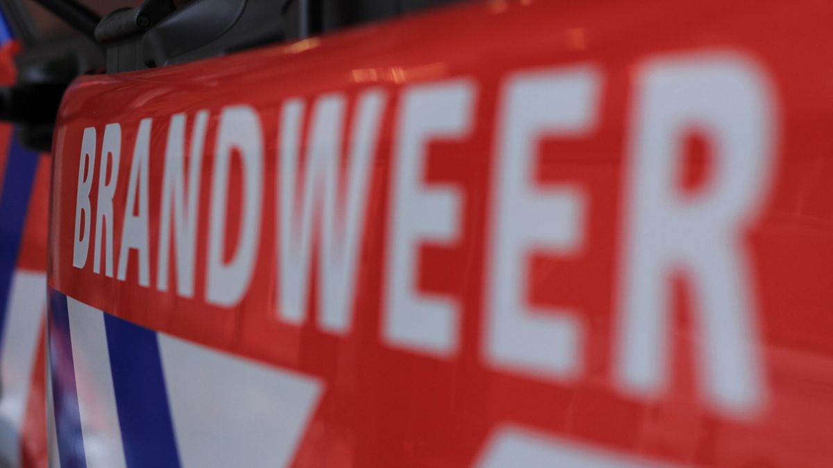 Brand bij eetcafé, woningen ontruimd vanwege rookverspreiding