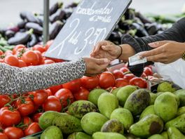 Groente- en fruithandelaar verliest standplaats op markt Assen, vergunningen terecht ingetrokken