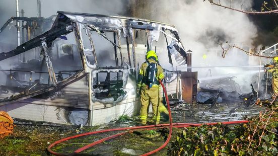 Chalet gaat in vlammen op