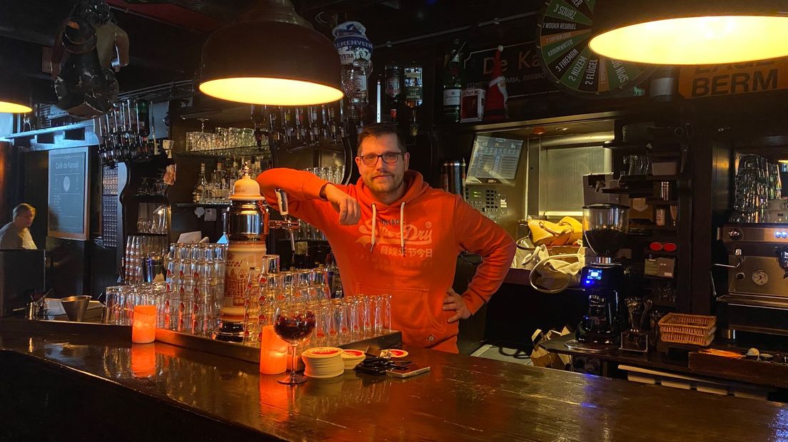 Maarten van Oosten, eigenaar van café De Kansel in Meppel