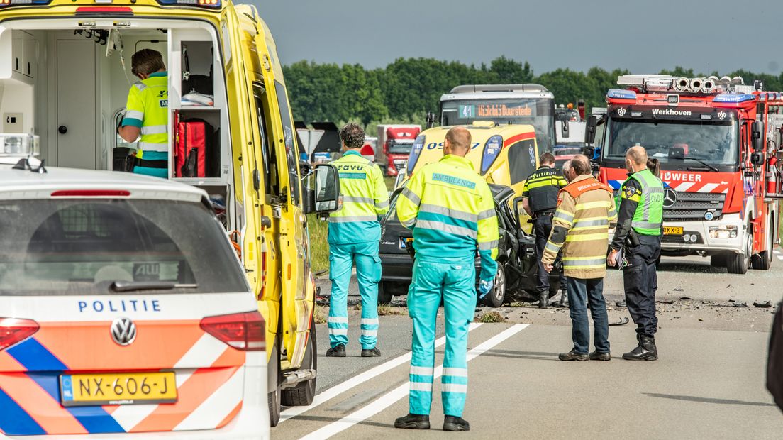 De N229 is in beide richtingen dicht voor verkeer.