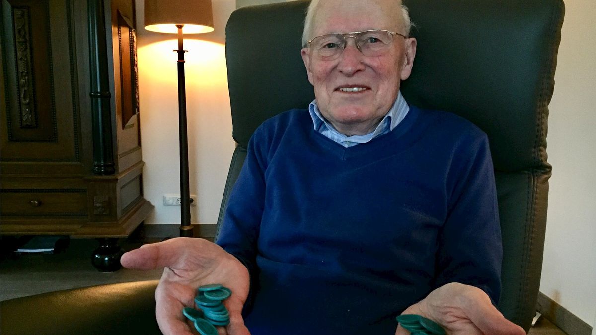 Expeditie Oost: Op de koffie bij Harry Bruins uit Saasveld, de bedenker van het consumptiemuntje