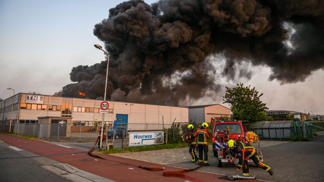 Brand in houthandel Ter Aar