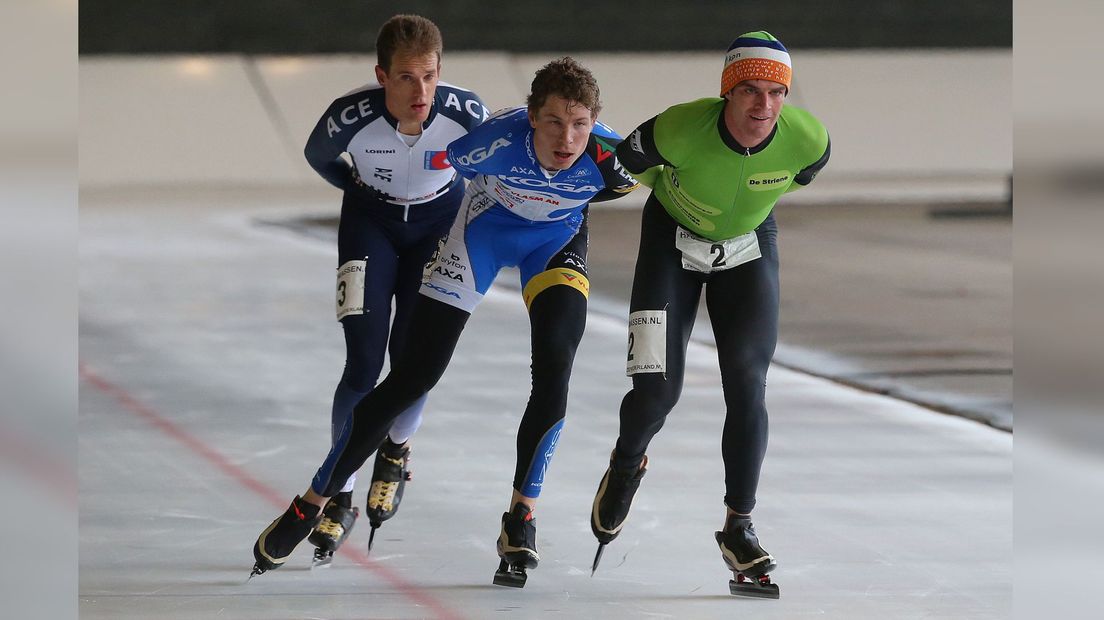 Wintertriathlon Assen in 2013 met voorop winnaar Sweere, daarachter Van Haaren en Spijkerman (Rechten: Meijco van Velzen)