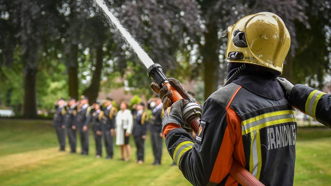 Herdenking voor omgekomen brandweerlieden in Koudekerk aan den Rijn