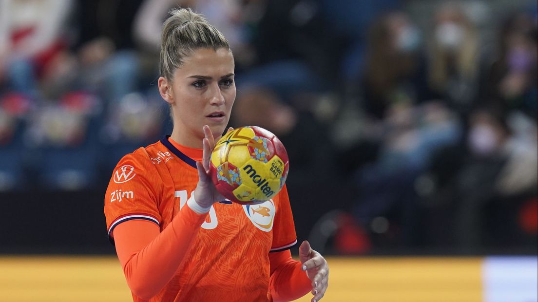 Estavana Polman kan weer volop handballen na een zware tijd.