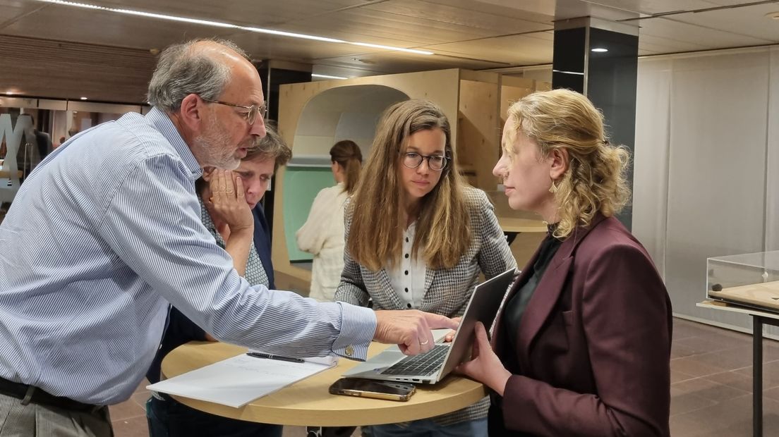 Hans Bol (ChristenUnie), Dillian Hos (GroenLinks), Natanja Vreugdenhil (Partij voor de Dieren) en Kirsten Mik (D66)