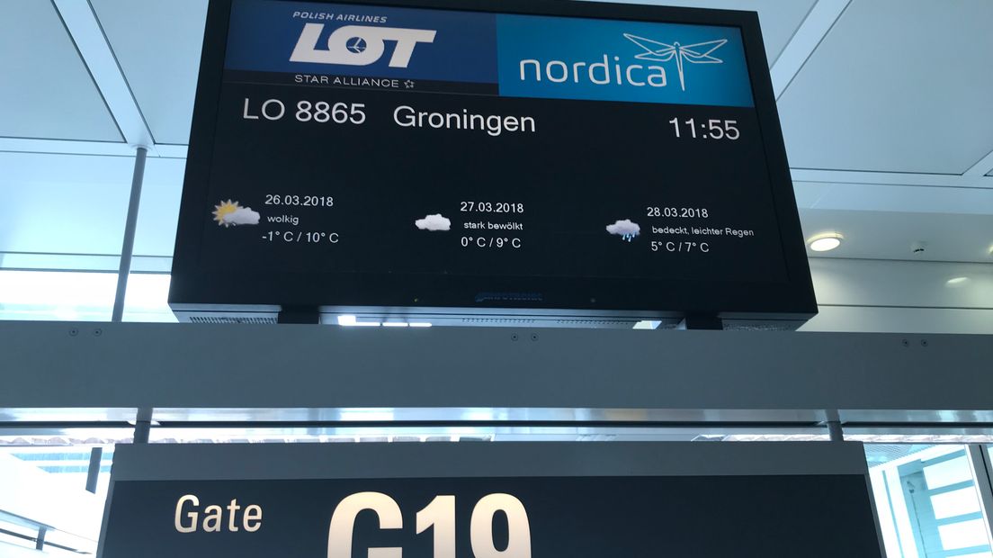 Nordica Air belooft beterschap na het uitvallen van verschillende vluchten vanaf Groningen Airport Eelde (Rechten: Andries Ophof)