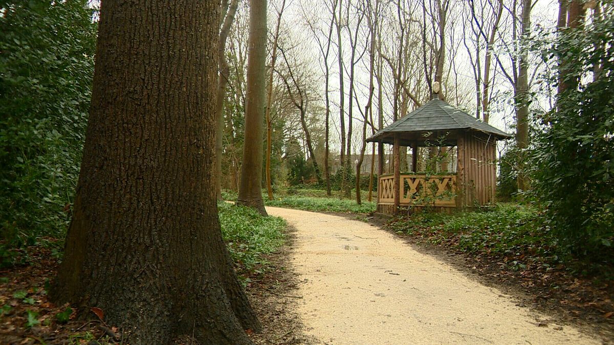 Overlast, afval en vernielingen: vernieuwde parktuin in Wolvega nu alweer dicht