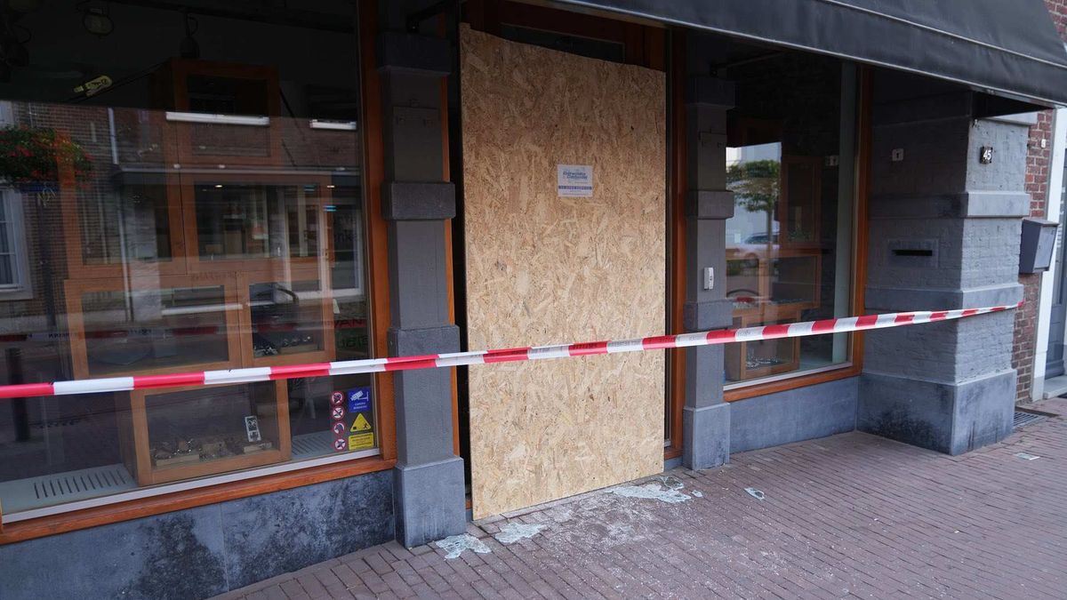 Juwelier in Heythuysen loopt flinke schade op bij nachtelijke inbraak