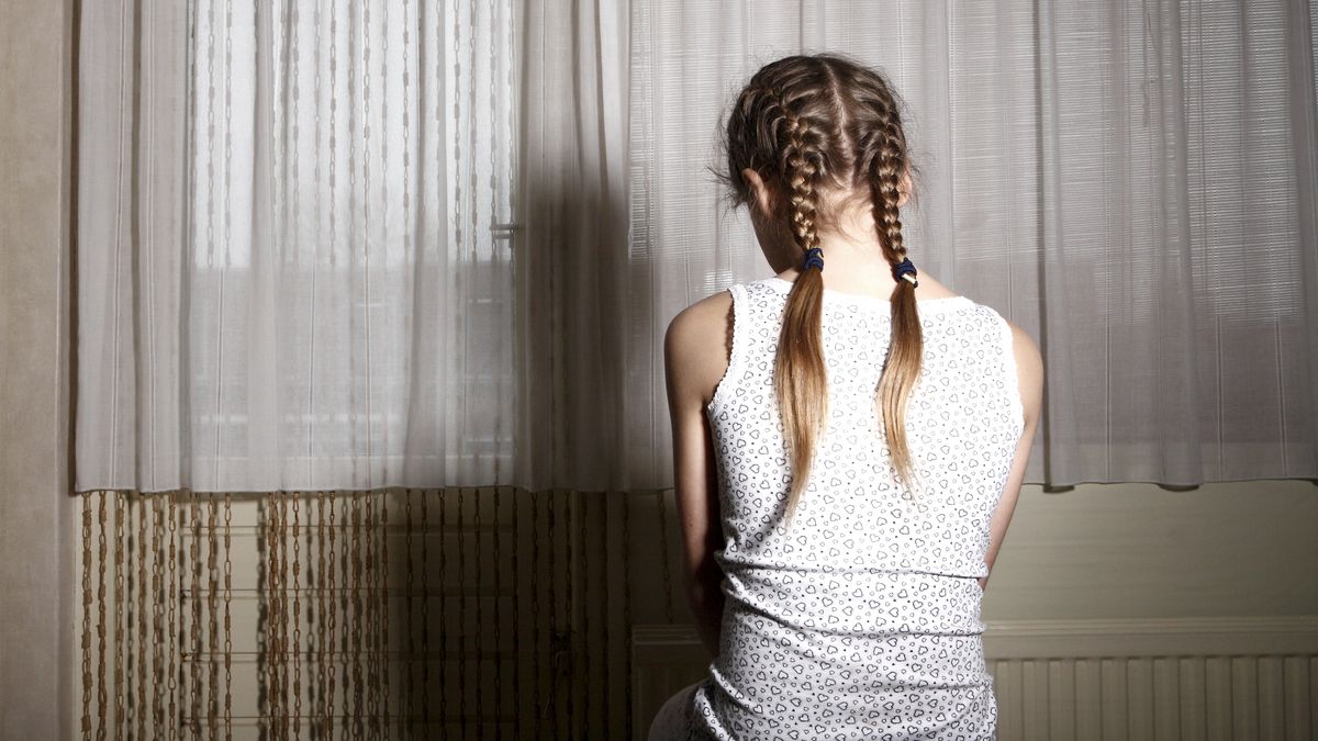 Meisje (17) in Valthermond stelselmatig mishandeld door vader, vriendin stapte naar politie