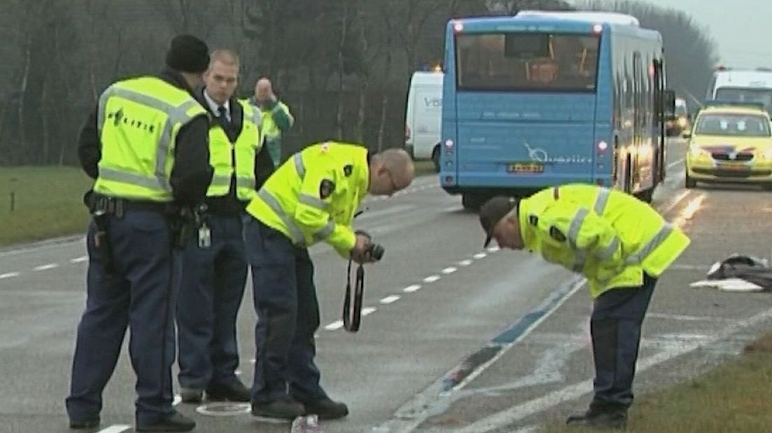 Fietser aangereden door bus in Zwolle