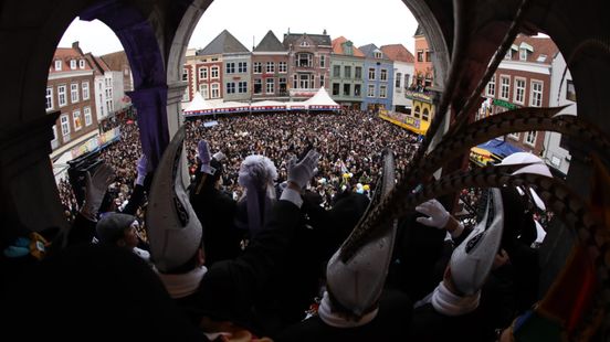 Trouwen in de onecht: het mysterie van de Boerebroélof Home