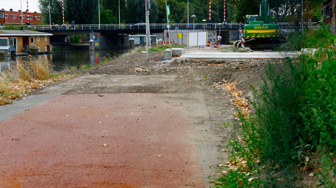 Brug Wilhelminawerf Merwedekanaalzone