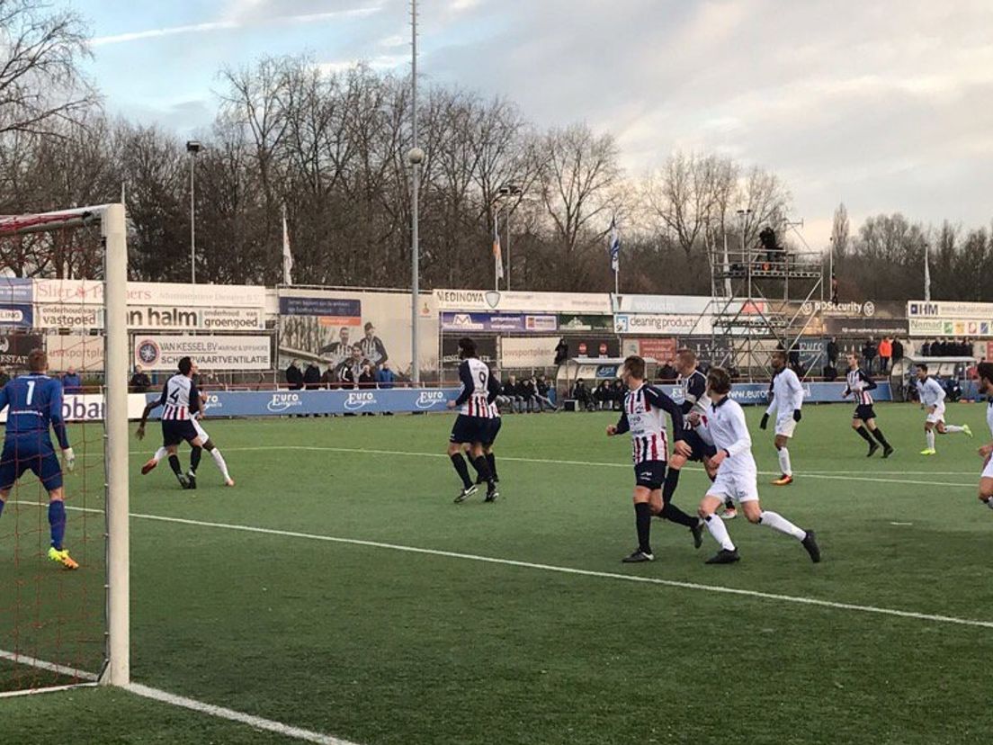 Excelsior Maassluis in actie tegen HFC