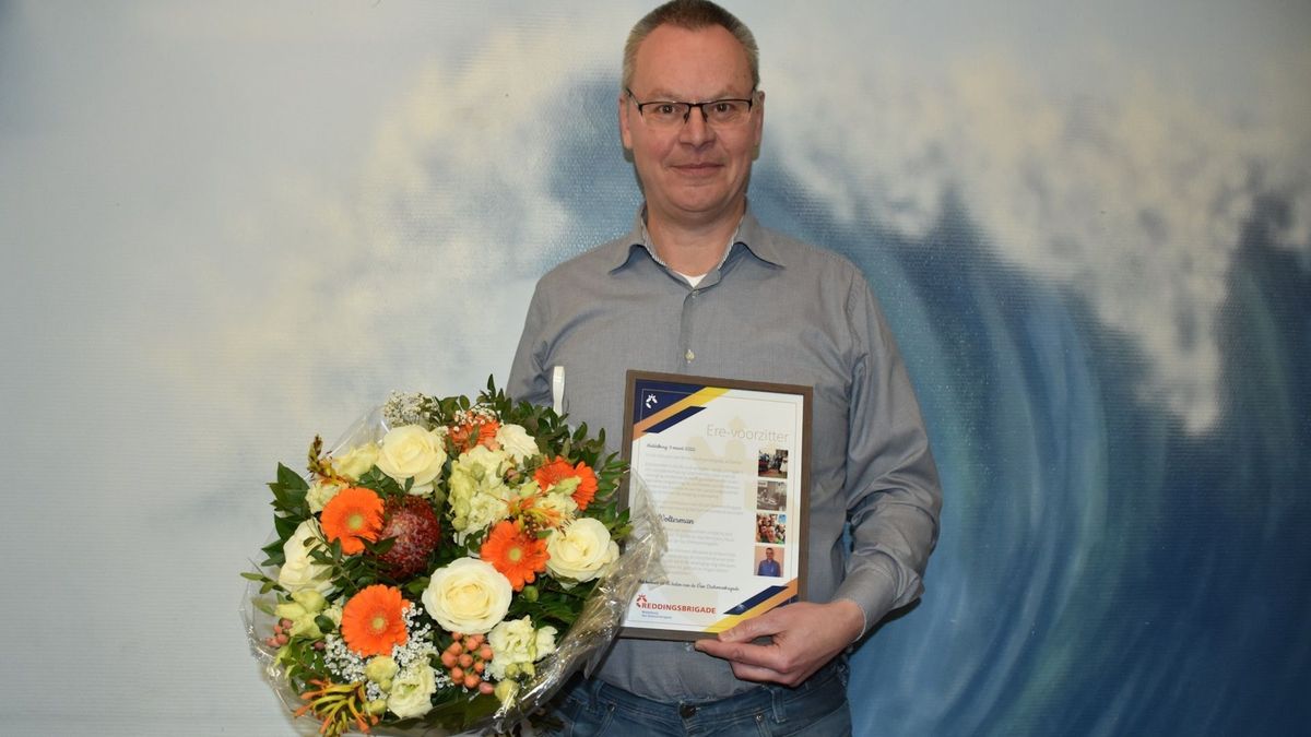 Leo Wolterman benoemd tot erevoorzitter reddingsbrigade