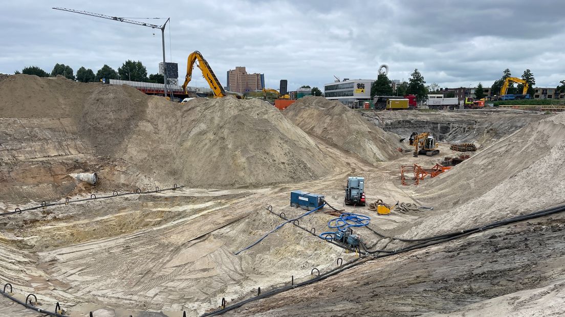 Het oude Julianaplein is veranderd in één grote zandbak