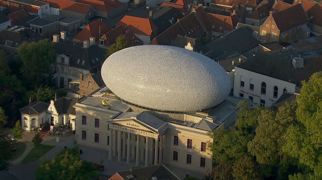 Museum De Fundatie in Zwolle (luchtfoto)