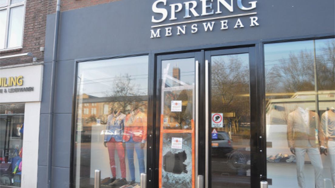 Snelkraak op kledingzaak in Oosterbeek
