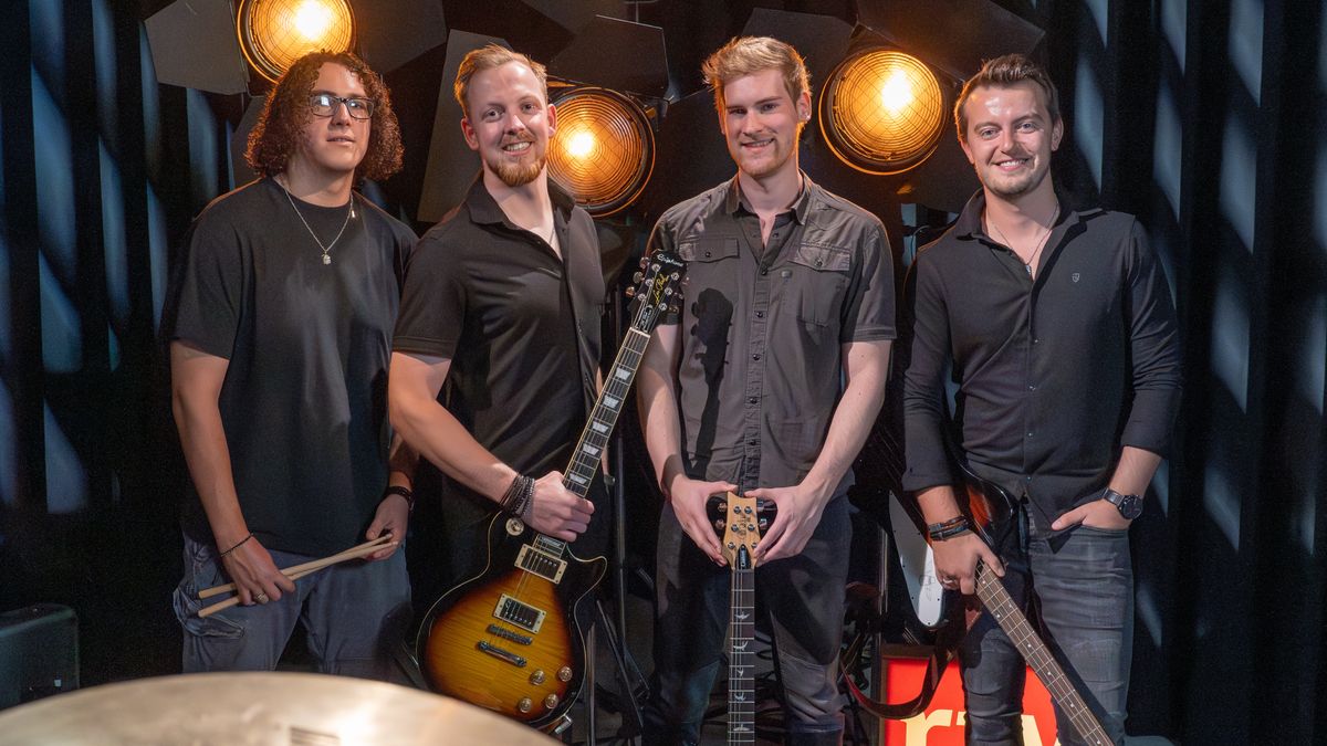 Drentse rockformatie Blue Attics presenteert nieuw muziekwerk